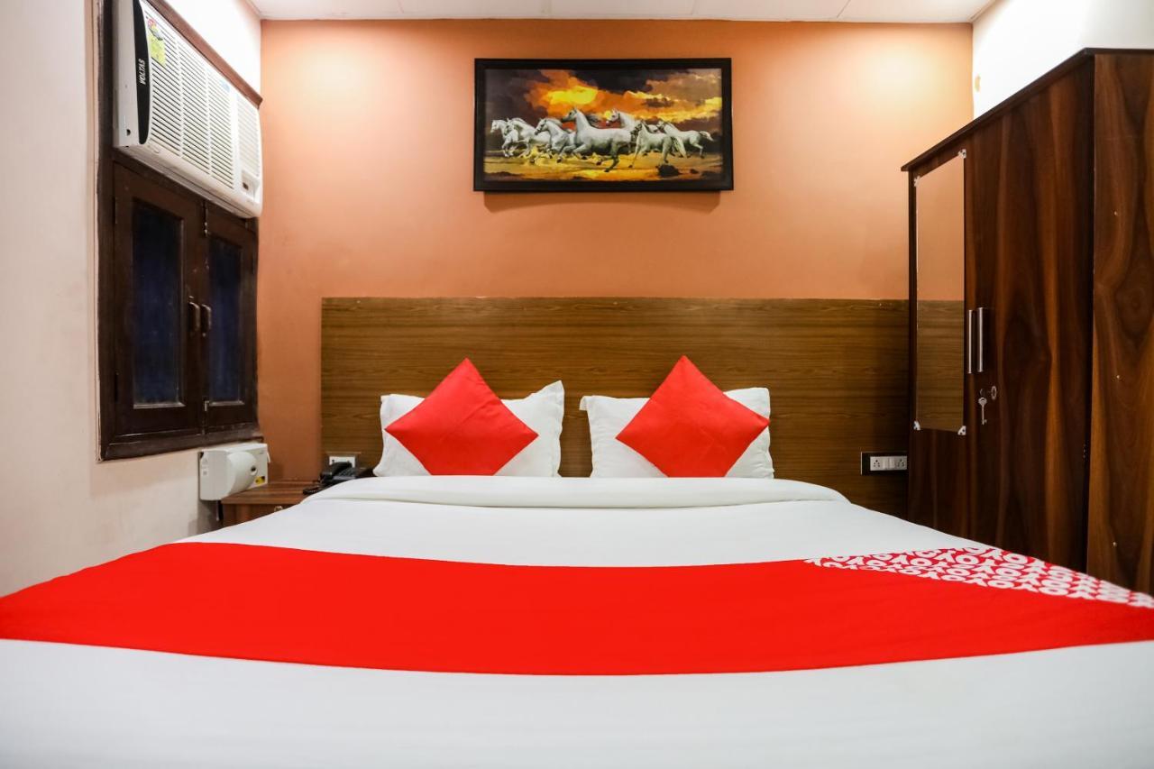 Oyo 72993 Hotel The Gold ฟารีดาบัด ภายนอก รูปภาพ